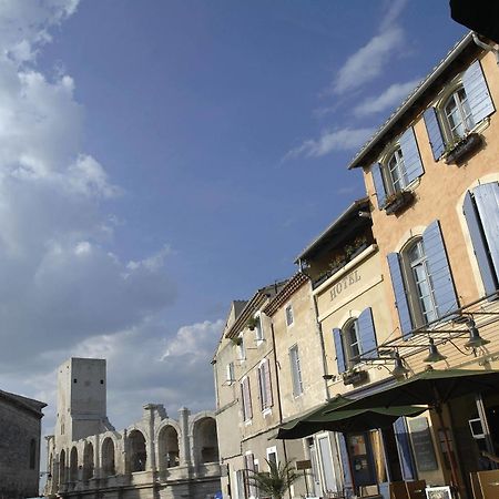 Hotel Spa Le Calendal Arles Exterior foto