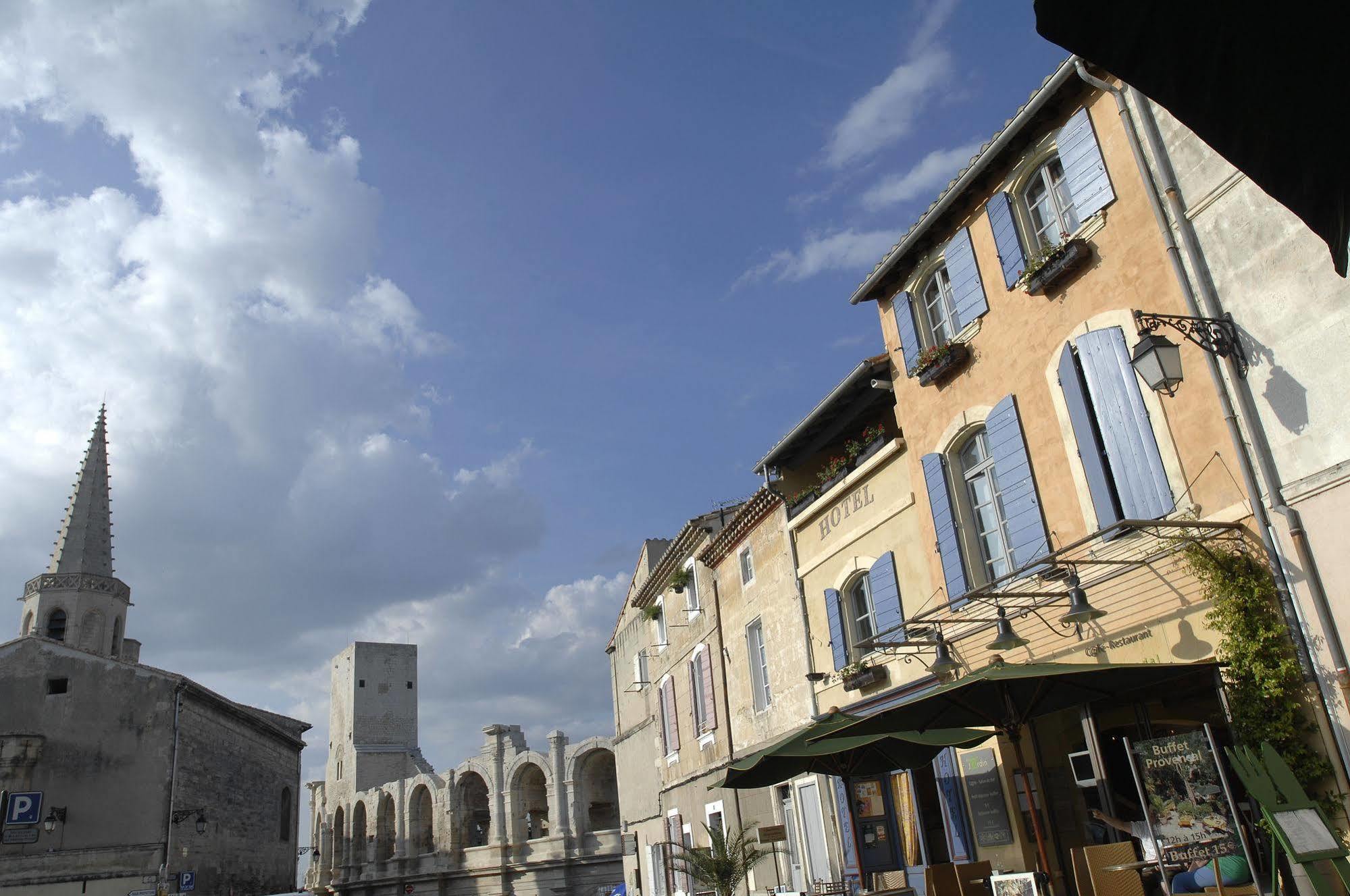 Hotel Spa Le Calendal Arles Exterior foto