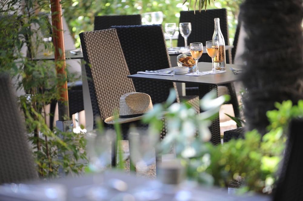 Hotel Spa Le Calendal Arles Exterior foto